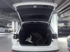 Volkswagen Touareg 300TSI FWD Full Moon Edition - ფოტო 18