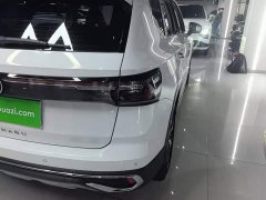 Volkswagen Touareg 300TSI FWD Full Moon Edition - ფოტო 7