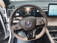 BYD Song Pro New Energy DM-i 71KM Glory Edition Pilot - ფოტო 10