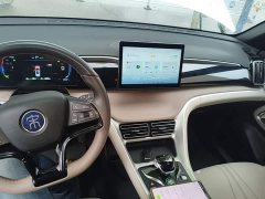 BYD Song Pro New Energy DM-i 71KM Glory Edition Pilot - ფოტო 9