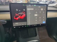 Tesla Model Y Standard Range RWD - ფოტო 12