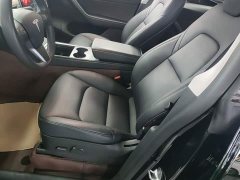 Tesla Model Y Standard Range RWD - ფოტო 14