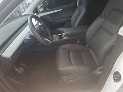 Tesla Model Y Rear-Wheel Drive - ფოტო 14