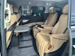 Denza D9 DM-i 980 Four-Wheel Drive Premium - ფოტო 13