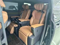 Toyota Alphard Hybrid 2.5L Premium Edition - ფოტო 13