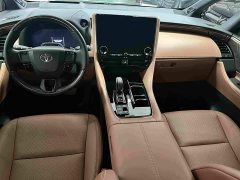 Toyota Alphard Hybrid 2.5L Premium Edition - ფოტო 14