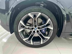 BMW X5 xDrive 40Li M Sport Midnight Edition Package - ფოტო 4