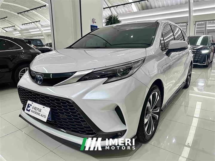 Toyota Grevias 2.5L Hybrid Premium Plus Edition - ავტომობილი ჩინეთიდან