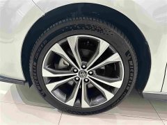 Toyota Grevias 2.5L Hybrid Premium Plus Edition - ფოტო 4