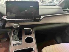 Toyota Grevias 2.5L Hybrid Premium Plus Edition - ფოტო 9