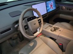 Li Auto i6 Two-Wheel Drive Standard - ფოტო 4