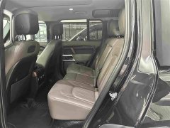Land Rover Defender 110 P400 Dark Edition - ფოტო 11