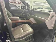 Land Rover Defender 110 P400 Dark Edition - ფოტო 16