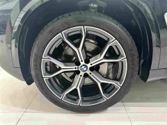 BMW X5 xDrive 30Li M Sport Premium Package - ფოტო 4