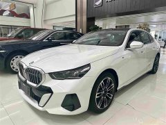 BMW 5 Series 530Li Premier M Sport Package - ფოტო 1