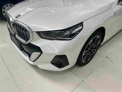 BMW 5 Series 530Li Premier M Sport Package - ფოტო 3
