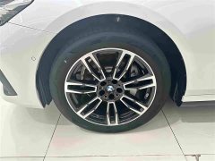 BMW 5 Series 530Li Premier M Sport Package - ფოტო 4
