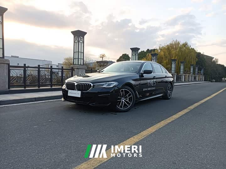 BMW 5 Series New Energy Facelift 535Le Luxury Package - ავტომობილი ჩინეთიდან