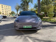 Tesla Model Y Standard Range RWD - ფოტო 2