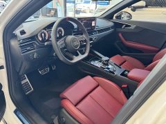 Audi A4L 200 Million Units Joyful Edition 40 TFSI Luxury Dynamic - ფოტო 6
