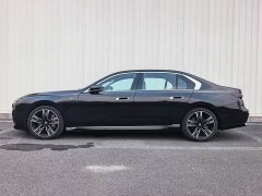 BMW 7 Series 740Li Premier M Sport Package - ფოტო 4