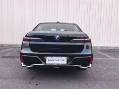 BMW 7 Series 740Li Premier M Sport Package - ფოტო 7