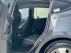 Tesla Model Y Rear-Wheel Drive - ფოტო 6