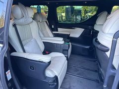 Lexus LM 300h 7-Seater Elegant Edition - ფოტო 5