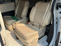 Toyota Sienna 2.5L Hybrid Luxury - ფოტო 5