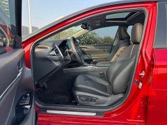 Toyota Camry 2.5S Sharp Edition - ფოტო 16