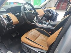 Land Rover Range Rover Sport 3.0 L6 Ebony Edition - ფოტო 16