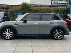 BMW MINI 1.5T COOPER Artist - ფოტო 2