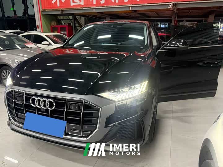 Audi Q8 55 TFSI Luxury Dynamic