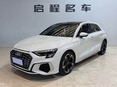 Audi A3 Sportback 35 TFSI Luxury Sport - photo 1
