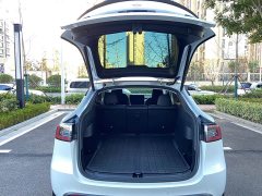 Tesla Model Y High Performance All-Wheel Drive - photo 16