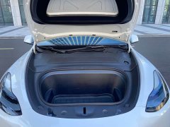 Tesla Model Y High Performance All-Wheel Drive - photo 18