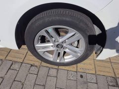 Toyota Corolla Hybrid 1.8H E-CVT Leading Edition - photo 8