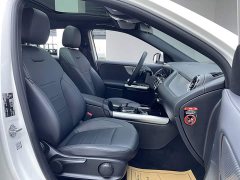 Mercedes-Benz GLA 200 - ფოტო 18