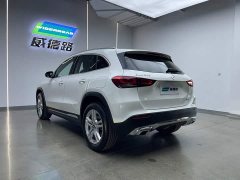Mercedes-Benz GLA 200 - ფოტო 9