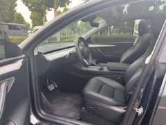 Tesla Model Y Rear-Wheel Drive - ფოტო 4