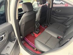 Honda Vezel 1.5L CVT Tech Edition - ფოტო 8