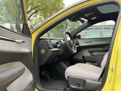 Volvo EX30 Rear-Wheel Drive Extended Range Ultra - photo 4
