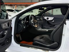 Mercedes-Benz C-Class (Imported) C 260 Coupe - фото 7