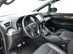 Toyota Vellfire Crown Hybrid 2.5L HV Premium Edition - фото 8