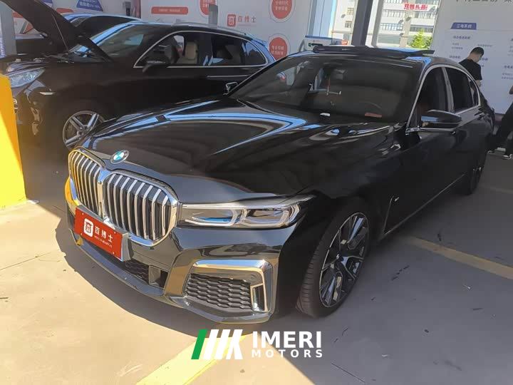 BMW 7 Series Facelift 750Li xDrive V8 M Sport Package