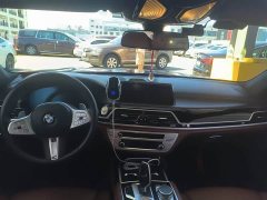 BMW 7 Series Facelift 750Li xDrive V8 M Sport Package - фото 6