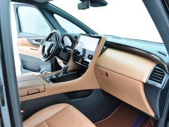 Toyota Vellfire Crown Hybrid 2.5L Executive Premier Edition - photo 10
