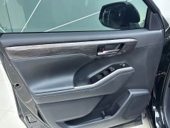 Toyota Crown Venza 2.0T AWD Dynamic Edition - фото 7