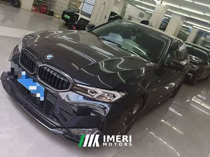 BMW 3 Series 330Li Year of the Horse Edition - автомобиль из Китая