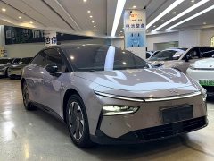 XPeng P7 Ultra-Long Range Max - ფოტო 3